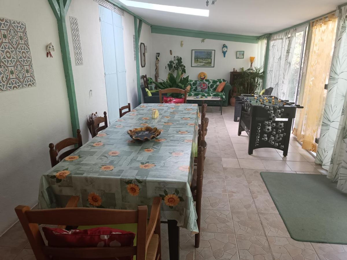 Mas Des Pins Bed and Breakfast Saint-Cyprien  Eksteriør billede